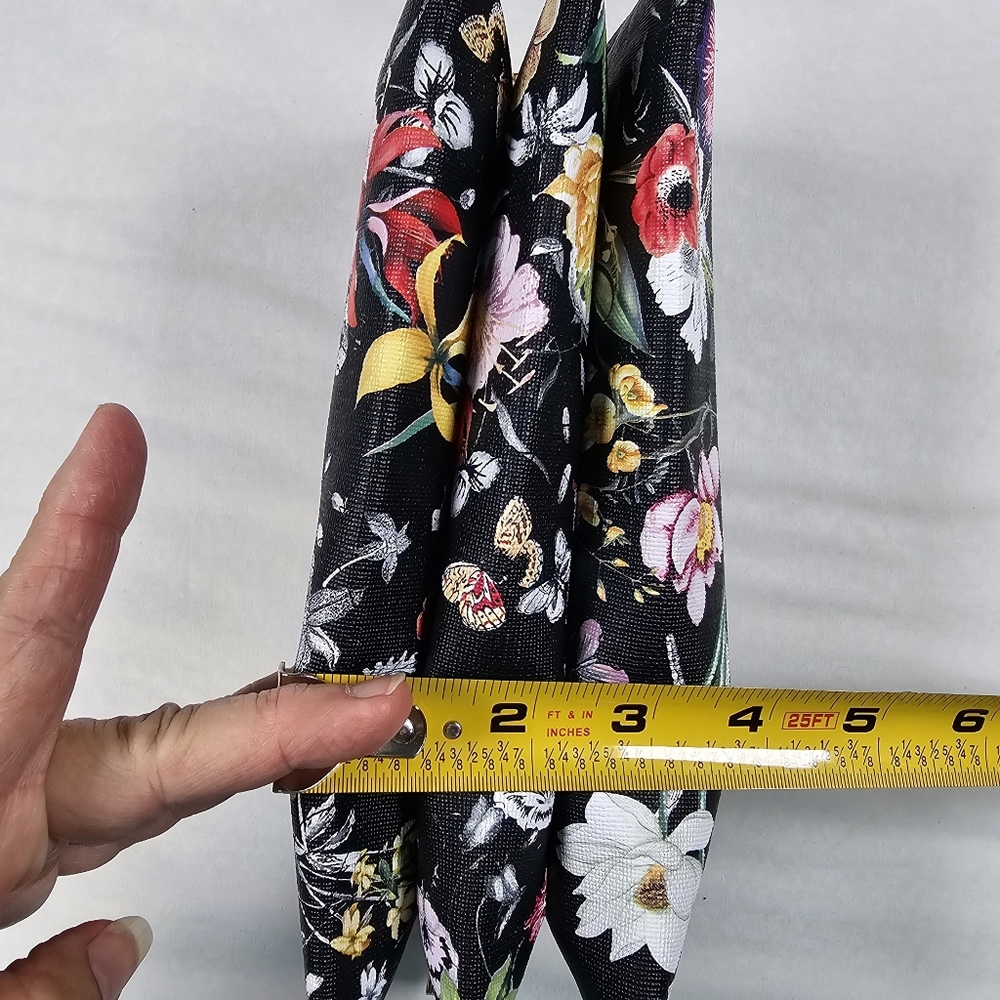 Multi Floral Midnight Garden Crossbody Wristlet Purse Pocketbook Handbag NEW - Picture 7 of 8